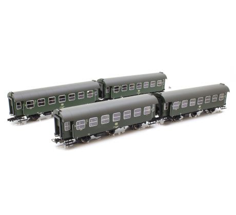 58268 - Set čtyř 3-nápravových reko vozů B3yge DB