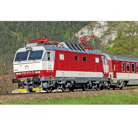 60672 - Elektrická dvousystémová lokomotiva 350 011-3 ZSSK